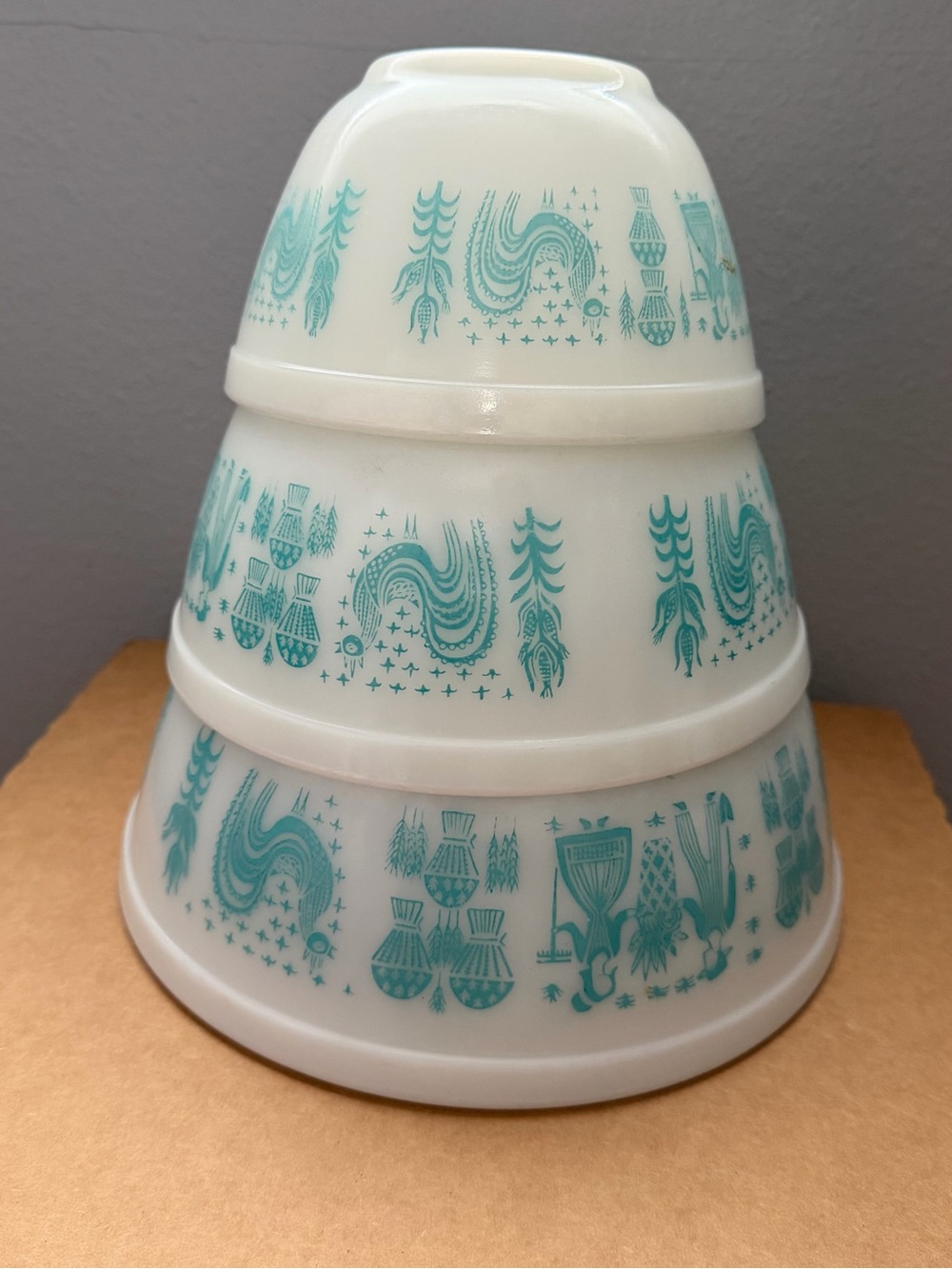 Pyrex Vintage Blue Amish Butterprint